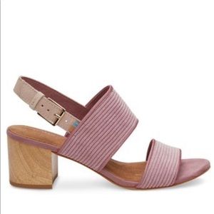 TOMS 
Light Mauve Poppy Corduroy Sandal